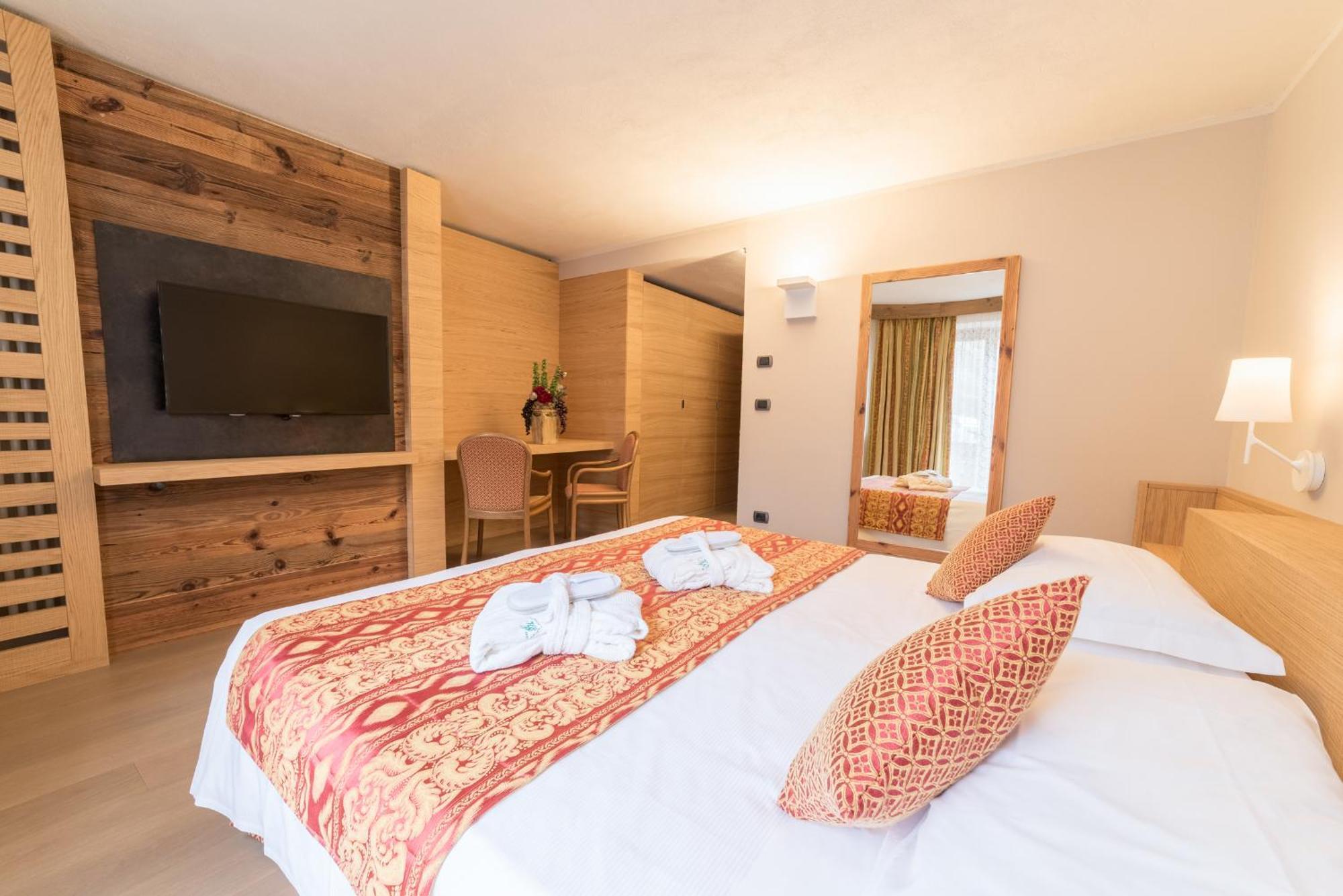 Hotel Excelsior Planet à Breuil-Cervinia Extérieur photo