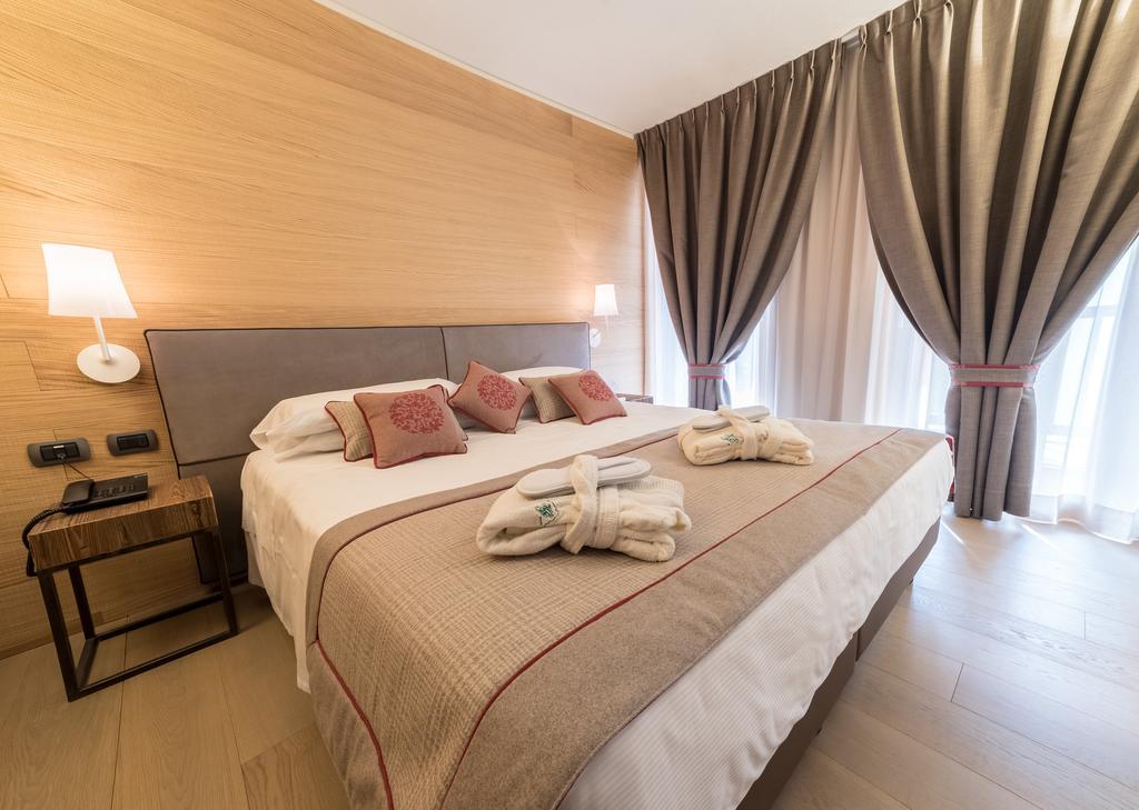 Hotel Excelsior Planet à Breuil-Cervinia Extérieur photo