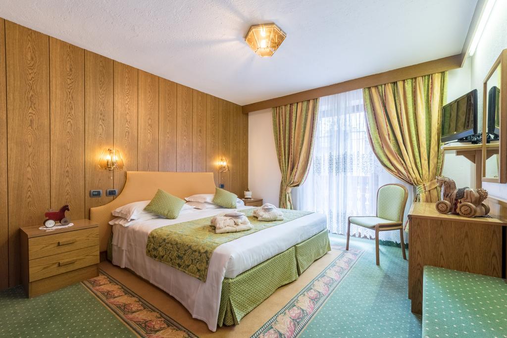 Hotel Excelsior Planet à Breuil-Cervinia Extérieur photo